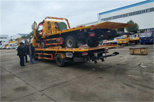 周至同城汽车补胎